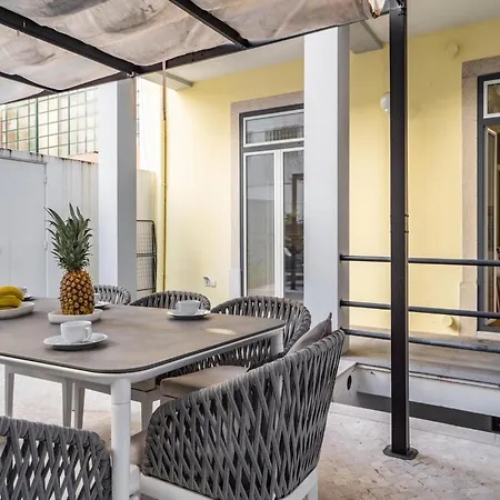 Akicity Marques Crimson Appartamento Lisbona